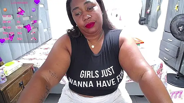 Snapshot of thickebonymilfF chatting on 26, 5, 2026 thickebonymilfF online show from 26, 5, 2026