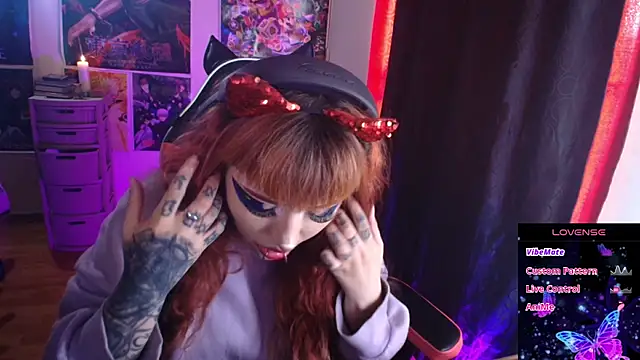 Snapshot of linda_mort chatting on 14, 4, 2026 linda mort online show from 14, 4, 2026