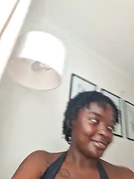 hornycreamybabe online show from 15, 4, 2026