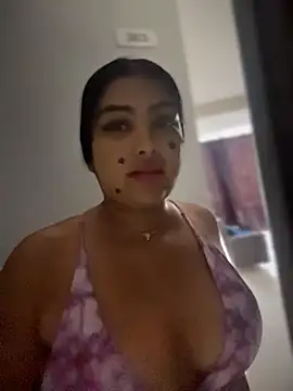 NatashaBrown12 online show from 31, 3, 2026