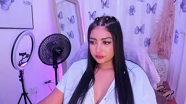 Snapshot of NatashaBrown12 chatting on 2, 6, 2026 NatashaBrown12 online show from 2, 6, 2026