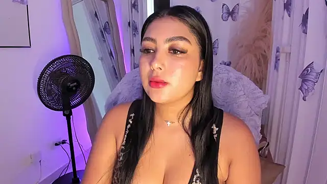 Snapshot of NatashaBrown12 chatting on 12, 6, 2026 NatashaBrown12 online show from 12, 6, 2026