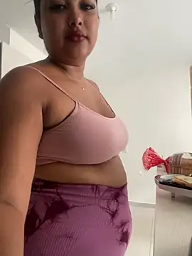 NatashaBrown12 online show from 8, 10, 2025