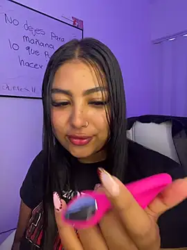 NatashaBrown12 online show from 8, 11, 2025