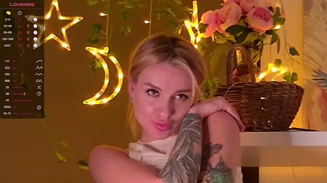 MissLovex online show from 11, 3, 2025