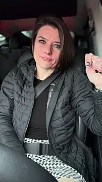 LadyLena1 online show from 15, 2, 2026