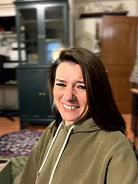 LadyLena1 online show from 15, 1, 2026