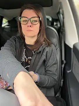 LadyLena1 online show from 30, 10, 2025