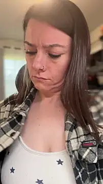 LadyLena1 online show from 18, 3, 2026