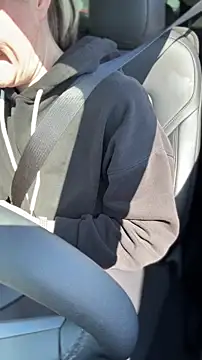 LadyLena1 online show from 8, 4, 2026