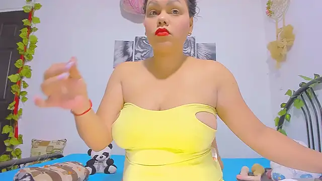 Alhelqueen online show from 10, 10, 2025