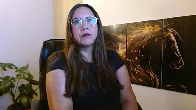 Snapshot of amalia_brunette chatting on 4, 6, 2026 amalia brunette online show from 4, 6, 2026