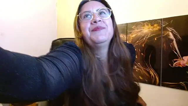 Snapshot of amalia_brunette chatting on 7, 5, 2026 amalia brunette online show from 7, 5, 2026