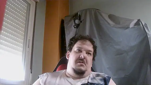 Snapshot of porkorossy chatting on 12, 6, 2026 porkorossy online show from 12, 6, 2026