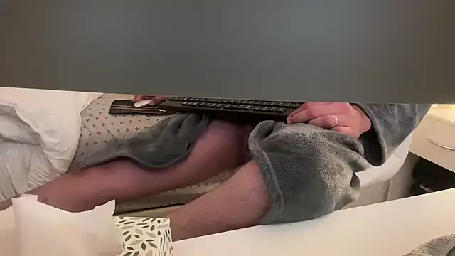 Snapshot of Carlos-195- chatting on 25, 10, 2025 Carlos-195- online show from 25, 10, 2025