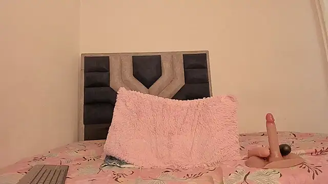 Snapshot of TiiffanyEvans1 chatting on 2, 2, 2026 TiiffanyEvans1 online show from 2, 2, 2026