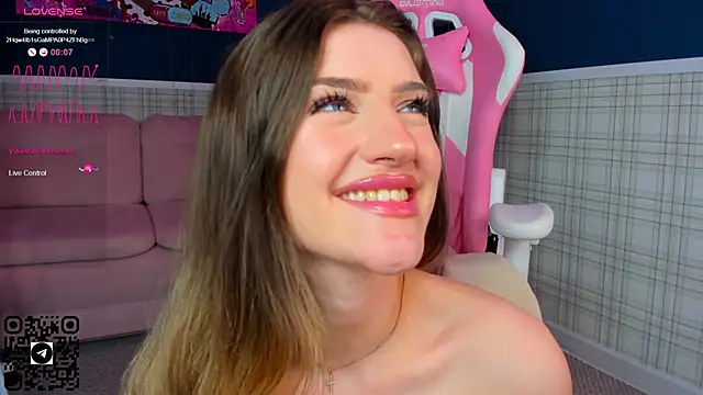 Skinny Alice online show from 27, 1, 2025