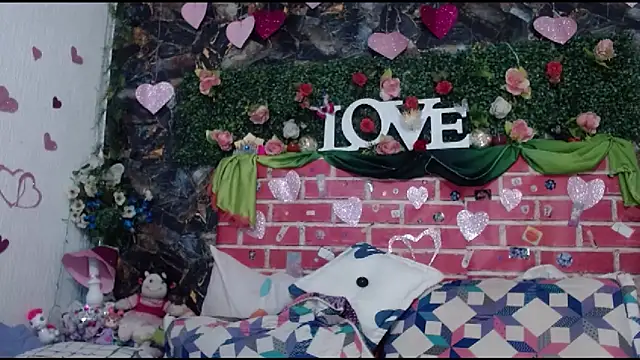 DesireDirtyTS   online show from 28, 2, 2026