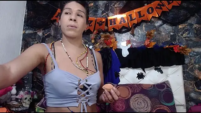 DesireDirtyTS   online show from 31, 10, 2025