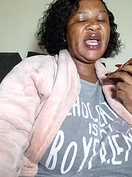 Snapshot of Bootyliciousbbw12 chatting on 1, 6, 2026 Bootyliciousbbw12 online show from 1, 6, 2026