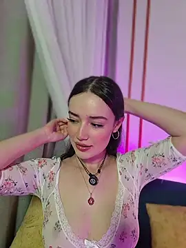 Snapshot of Kate_Amaretto_ chatting on 7, 4, 2026 Kate Amaretto online show from 7, 4, 2026