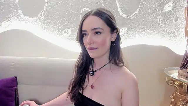 Snapshot of Kate_Amaretto_ chatting on 9, 11, 2025 Kate Amaretto online show from 9, 11, 2025