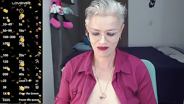 Snapshot of scarlett_paris22 chatting on 19, 2, 2025 scarlett paris22 online show from 19, 2, 2025