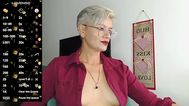Snapshot of scarlett_paris22 chatting on 12, 2, 2025 scarlett paris22 online show from 12, 2, 2025
