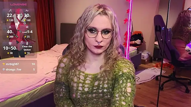 Snapshot of Lori_Myaf chatting on 3, 12, 2025 Lori Myaf online show from 3, 12, 2025