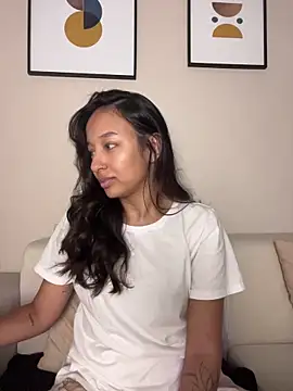 DianaHopson online show from 10, 4, 2026