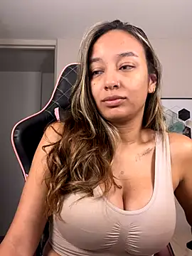 DianaHopson online show from 16, 10, 2025