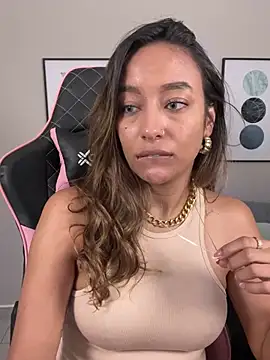 DianaHopson online show from 9, 3, 2025