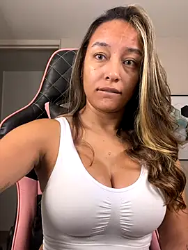 DianaHopson online show from 19, 10, 2025