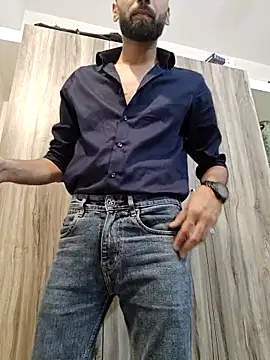 Snapshot of 18_couple_sex chatting on 31, 5, 2026 18 couple sex online show from 31, 5, 2026