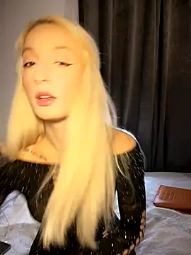 Ella Charm online show from 20, 11, 2025