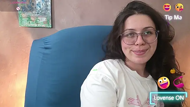 Snapshot of irinasweet27 chatting on 31, 5, 2026 irinasweet27 online show from 31, 5, 2026