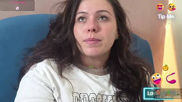 Snapshot of irinasweet27 chatting on 16, 7, 2026 irinasweet27 online show from 16, 7, 2026