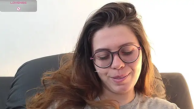 Snapshot of irinasweet27 chatting on 24, 9, 2025 irinasweet27 online show from 24, 9, 2025