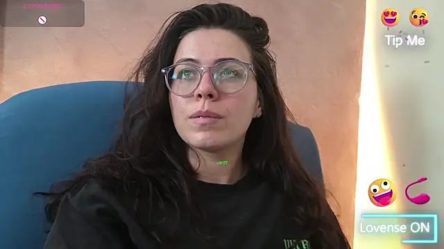 Snapshot of irinasweet27 chatting on 25, 4, 2026 irinasweet27 online show from 25, 4, 2026
