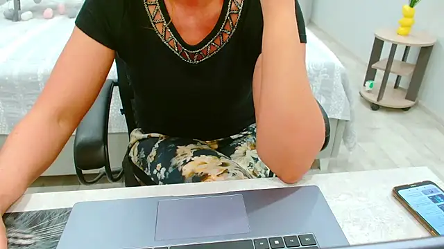 EveLove33 online show from 30, 5, 2026