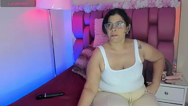 desire matture online show from 24, 2, 2025