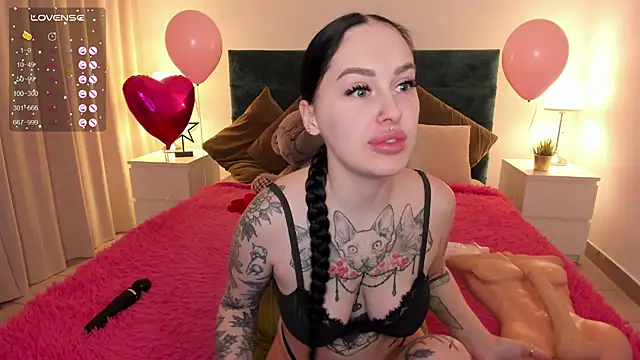 missAngellina online show from 7, 3, 2025