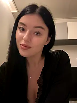 Angela Fosterr online show from 19, 10, 2025