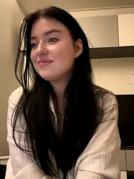 Angela Fosterr online show from 31, 10, 2025