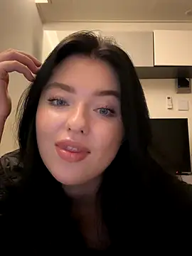 Angela Fosterr online show from 18, 10, 2025