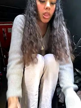 Snapshot of badbaby187 chatting on 23, 10, 2025 badbaby187 online show from 23, 10, 2025