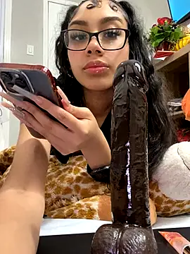 Snapshot of badbaby187 chatting on 21, 10, 2025 badbaby187 online show from 21, 10, 2025