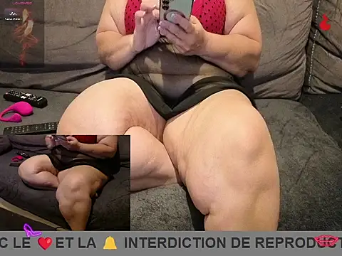 Snapshot of alejandraxxz chatting on 26, 5, 2026 alejandraxxz online show from 26, 5, 2026