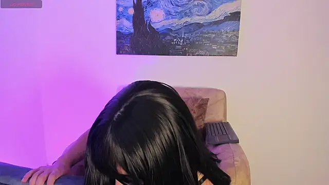 dahnia- online show from 18, 4, 2026