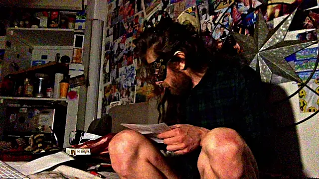 Snapshot of DownstairsSky chatting on 16, 5, 2026 DownstairsSky online show from 16, 5, 2026